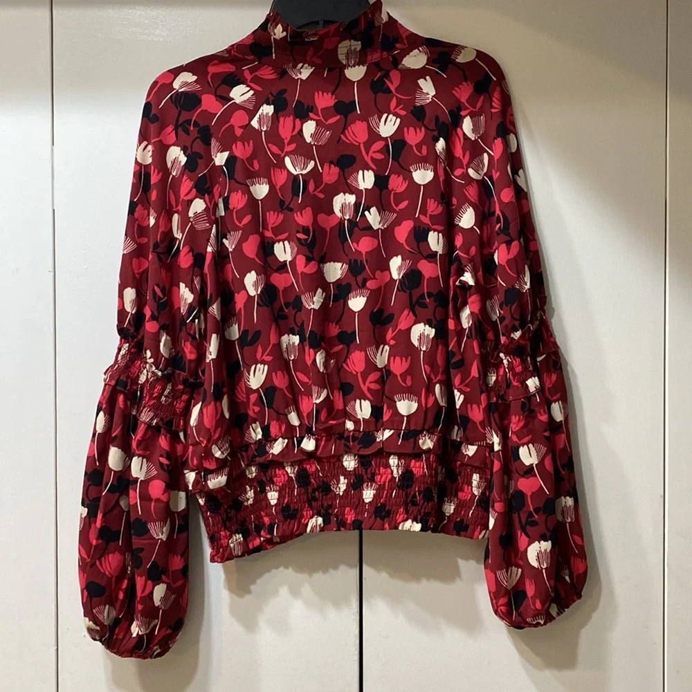 The Corsage Blouse poly crepe fabrication billowing bishop sleeves and ruffle - Picture 2 of 5
